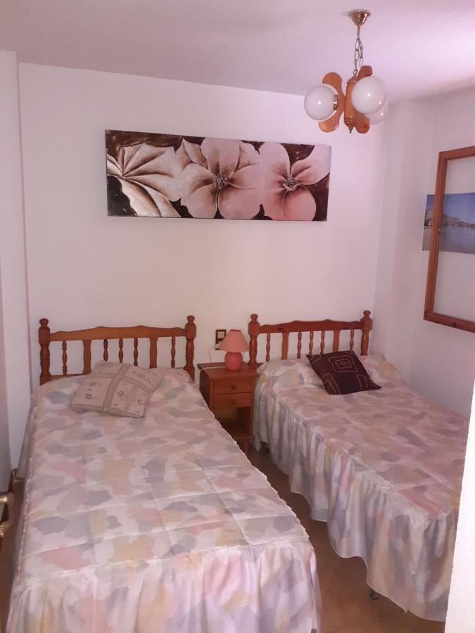 Apartamento Santa Pola, En Playa Del Tamarit Con Piscina. المظهر الخارجي الصورة